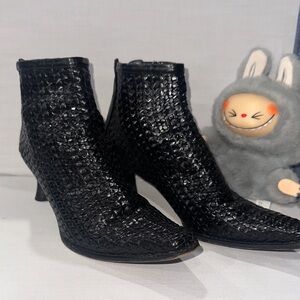 Stuart Weitzman